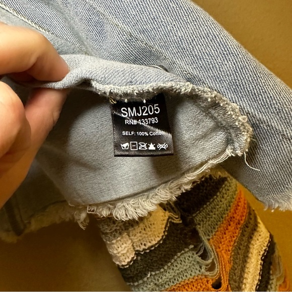 064. POL Distressed Oversized Crop Denim Ripped Stripe Crochet Sleeve Jacket - Picture 13 of 14